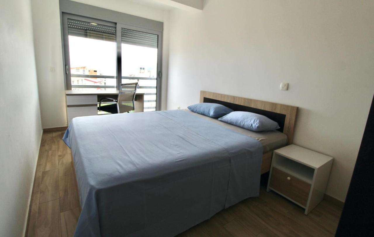 1Bd Sea View Apts Veliki Pjesak "Hajrudin" Dobra Voda Eksteriør billede