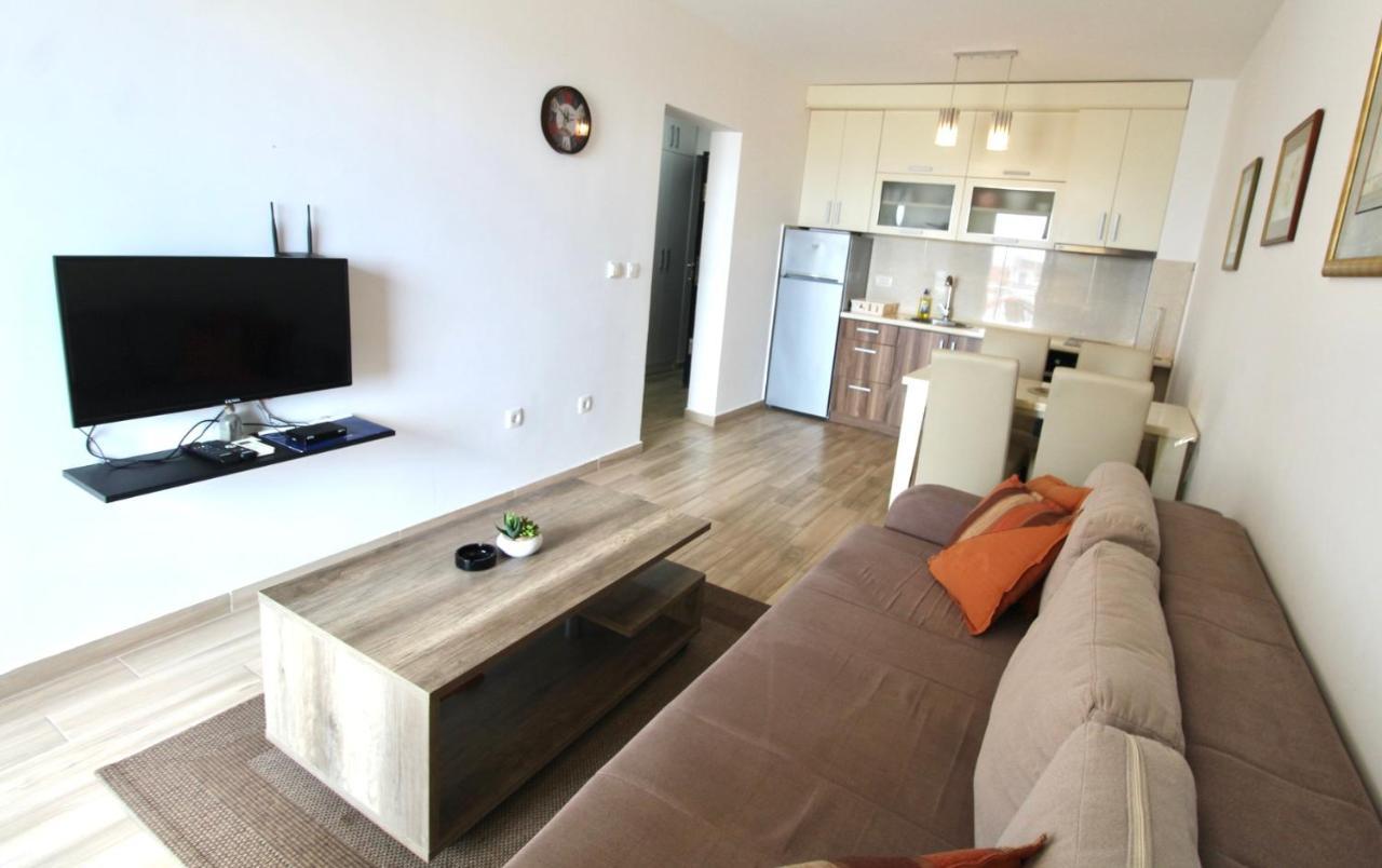1Bd Sea View Apts Veliki Pjesak "Hajrudin" Dobra Voda Eksteriør billede